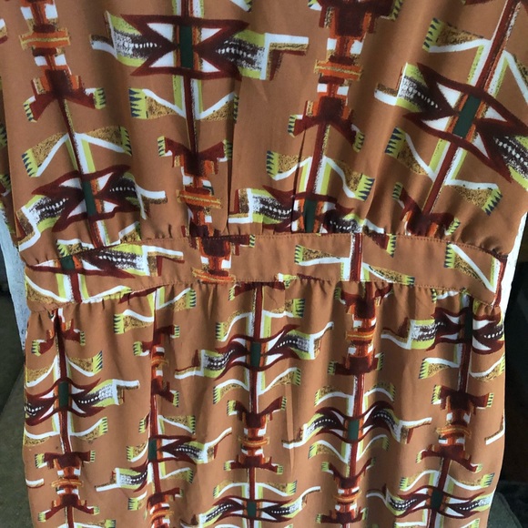 Dress - Picture 2 of 3